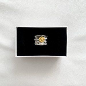 Anthropologie Silver Textured Sunflower Ring